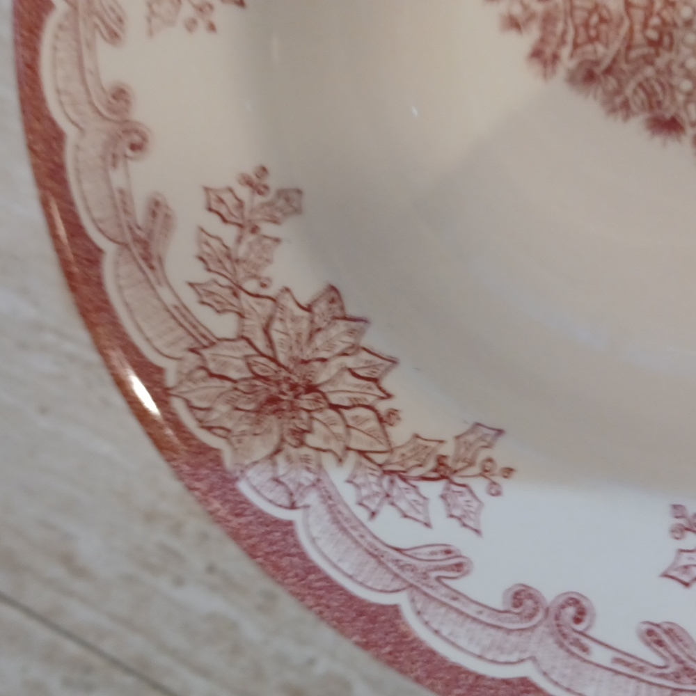 Gorgeous Set of Four Vintage Holiday Tree Bowls - Picture 5 of 6